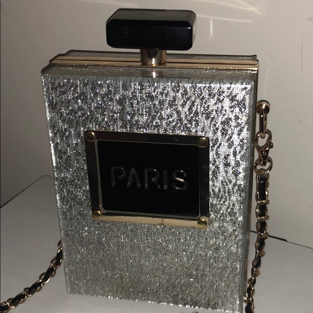 Purse - Picture 2 of 3